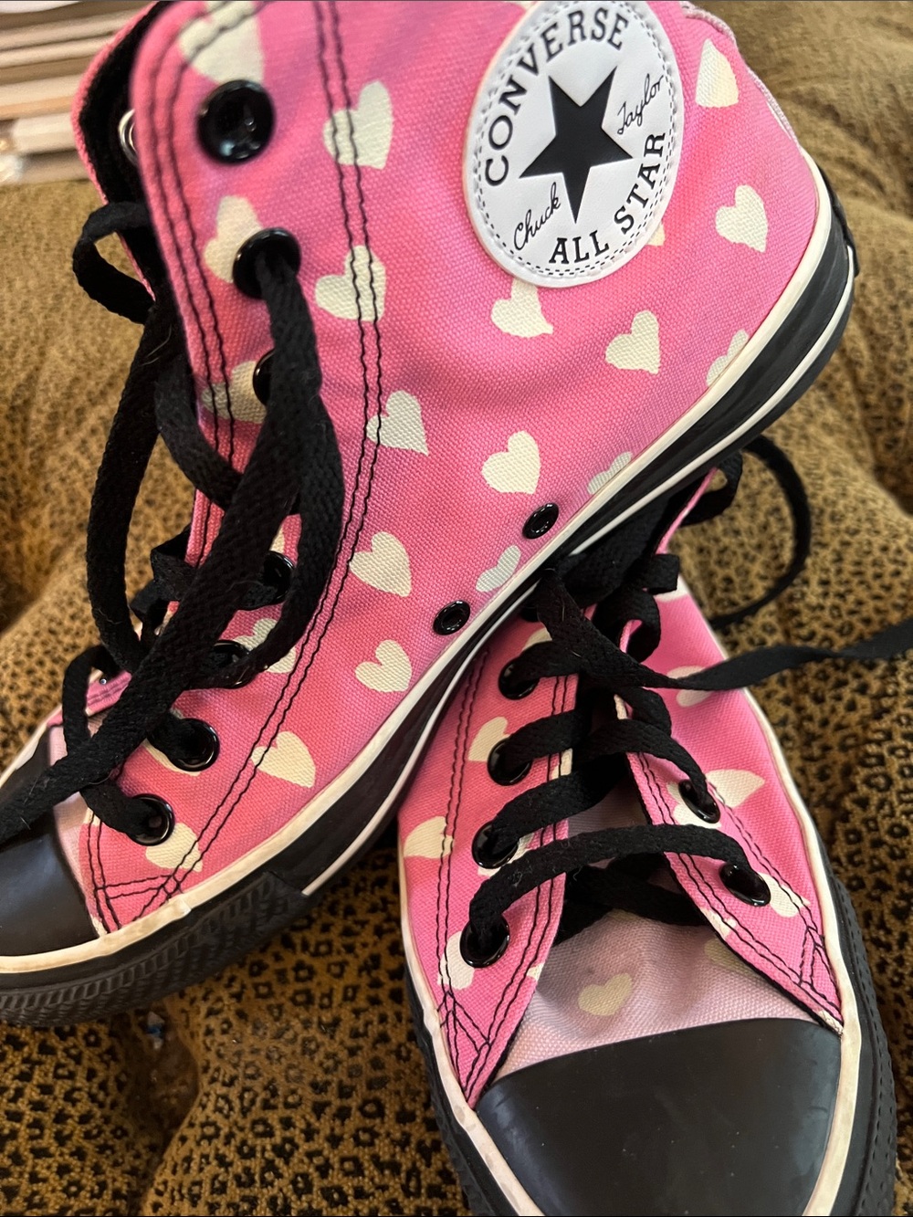Converse Twisted Hearts Peony Pink High-Top Sneakers with Black Womens 9/ Mens 7 - Picture 10 of 12